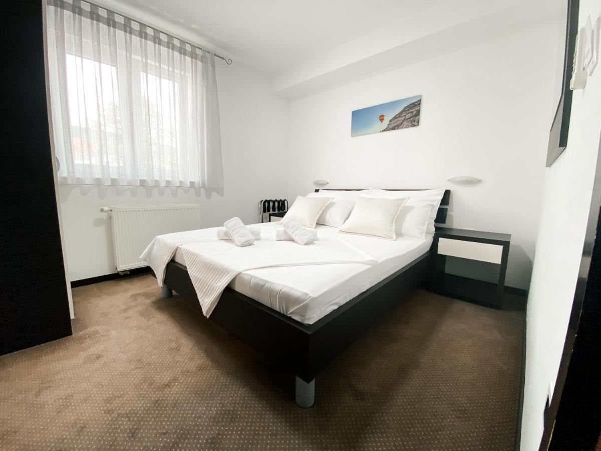 Penava Motel 3*